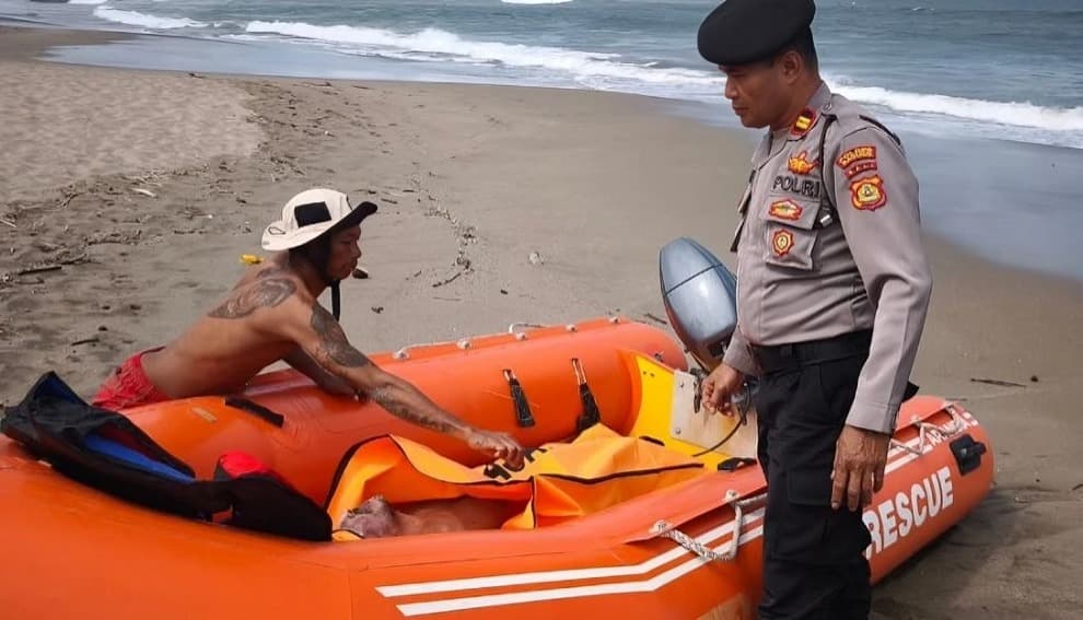 Foreign National's Body Found Off Canggu Beach, Police Launch Investigation