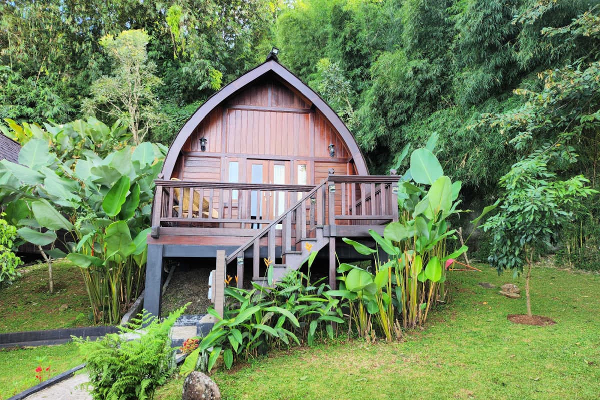 Sustainable Stays: Bali's Eco-Resorts Redefine Green Tourism
