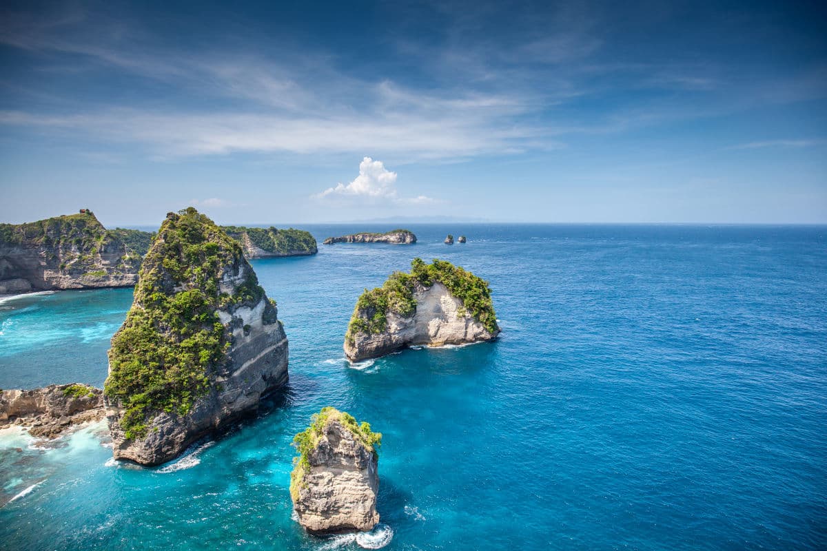Island Hopping in Bali: Budget-Friendly Adventures Across Indonesia