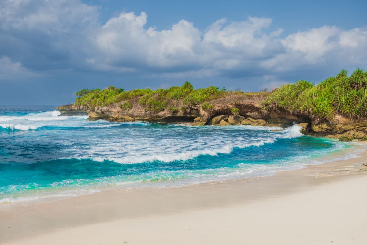 Nusa Lembongan Beach Resorts Surge in Popularity Among Bali Visitors